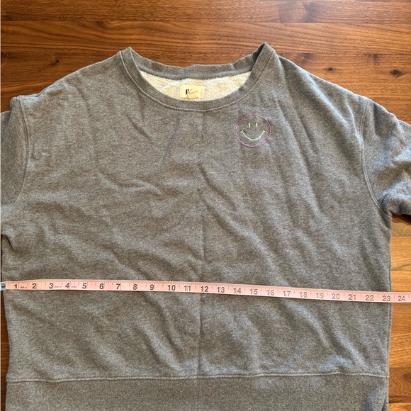 P A C T Organic Embroidered Slouchy Sweatshirt in Smiley face Embroidered - Picture 7 of 7